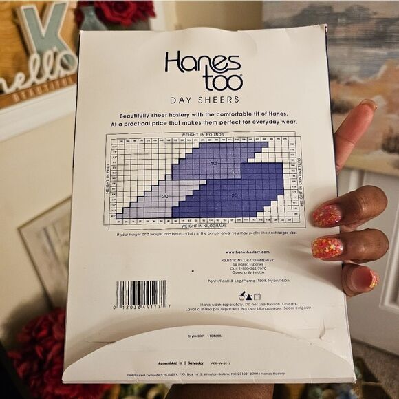 Hanes Too Plus Collection 1Q Day Sheer Style E07 Pantyhose - Picture 2 of 6